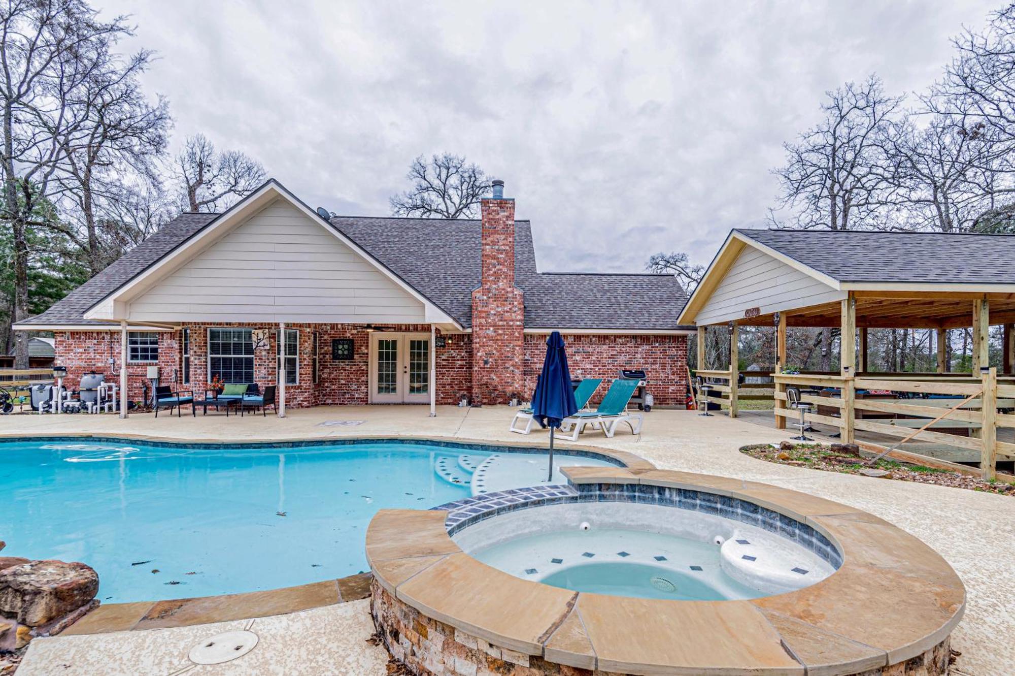 Country Getaway 4 Bedroom Resort In 10 Acre Lot Magnolia Eksteriør billede